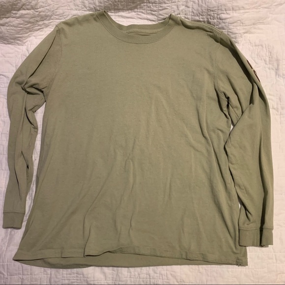 Olive Green Long Sleeve Carhartt Shirt (A23) - Picture 2 of 4
